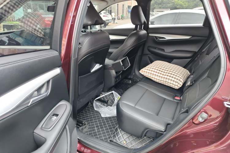 Used Infiniti QX50 2020 2.0T Two-Wheel Drive Fashion Edition Left Rear Seat