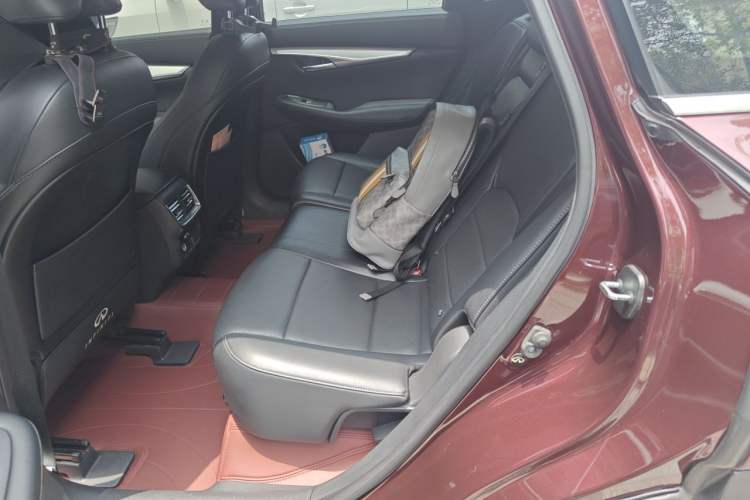 Used Infiniti QX50 2020 Revised Version 2.0T All-Wheel Drive Elite Edition Left Rear Seat