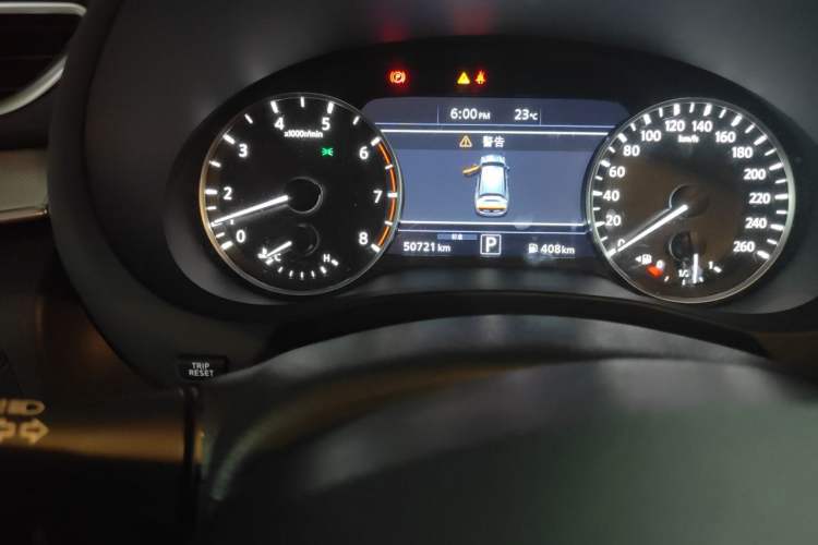 Used Infiniti QX50 2020 2.0T All-Wheel-Drive Elite Version Odometer Close Up