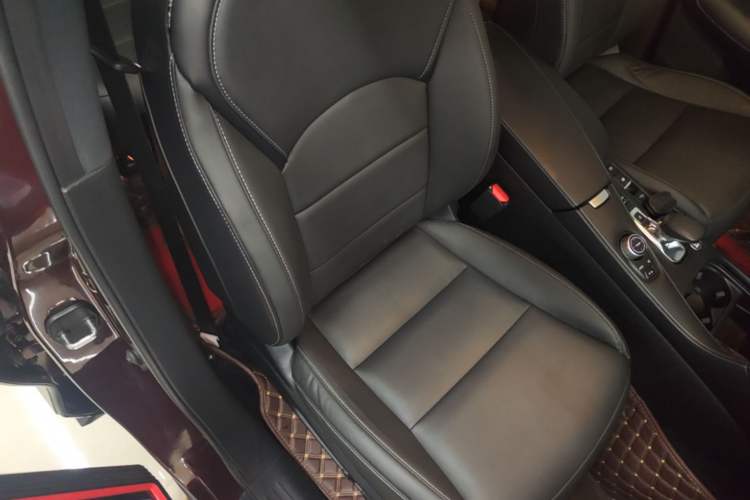 Used Infiniti QX50 2020 2.0T Two-Wheel Drive Fashion Edition Right Front Seat