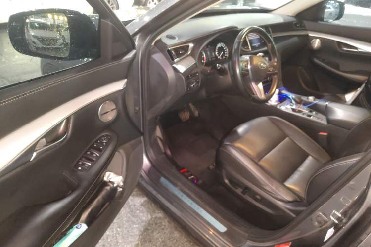 Used Infiniti QX50 2020 2.0T All-Wheel-Drive Elite Version Driver Seat
