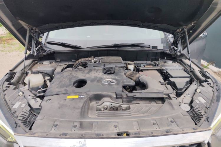 Used Infiniti QX50 2020 2.0T Two-Wheel Drive Fashion Edition Engine Bay