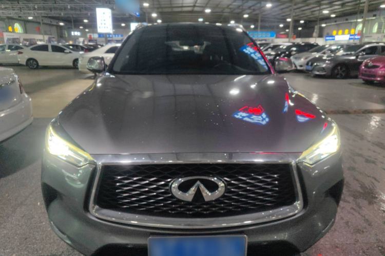 Used Infiniti QX50 2020 2.0T All-Wheel-Drive Elite Version Front