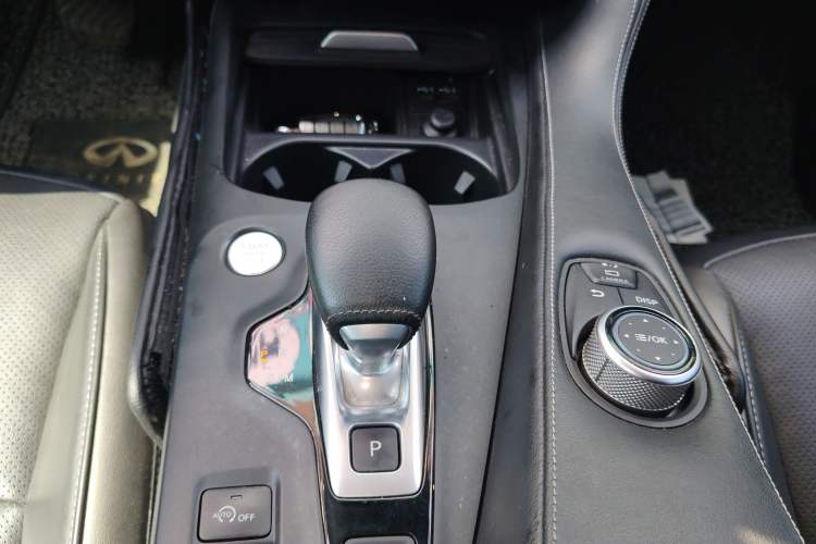 Used Infiniti QX50 2020 2.0T All-Wheel-Drive Elite Version Gear Lever