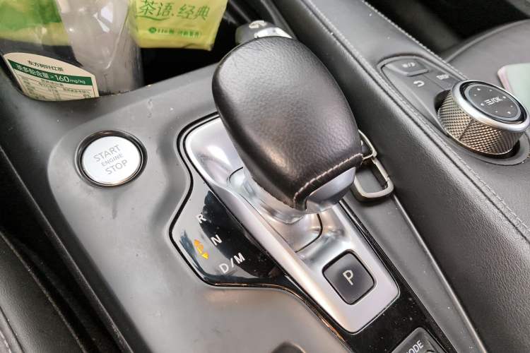 Used Infiniti QX50 2020 Revised Version 2.0T Two-Wheel Drive Elite Edition Gear Lever