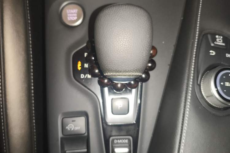 Used Infiniti QX50 2020 2.0T All-Wheel-Drive Elite Version Gear Lever