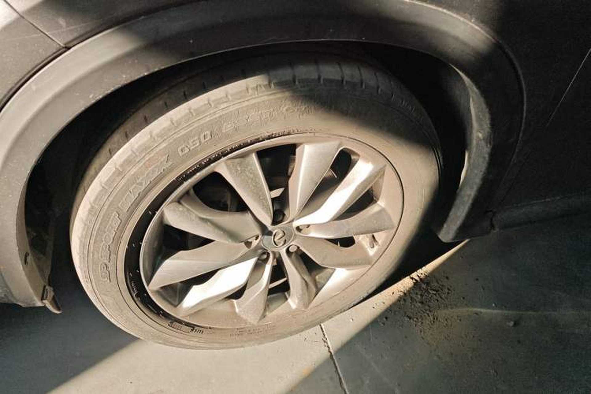Used Infiniti QX50 2020 2.0T All-Wheel-Drive Elite Version Left Front Wheel Hub
