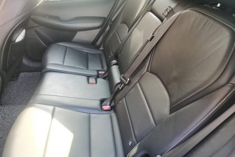 Used Infiniti QX50 2020 2.0T All-Wheel-Drive Elite Version Left Rear Seat