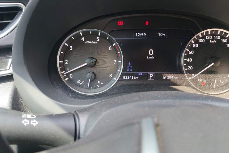 Used Infiniti QX50 2020 2.0T All-Wheel-Drive Elite Version Odometer Close Up