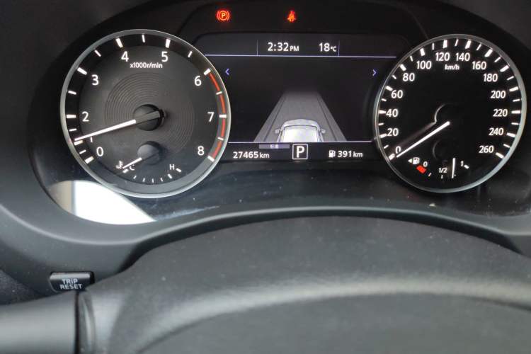 Used Infiniti QX50 2020 2.0T Four-Wheel Drive Navigation Edition Odometer Close Up