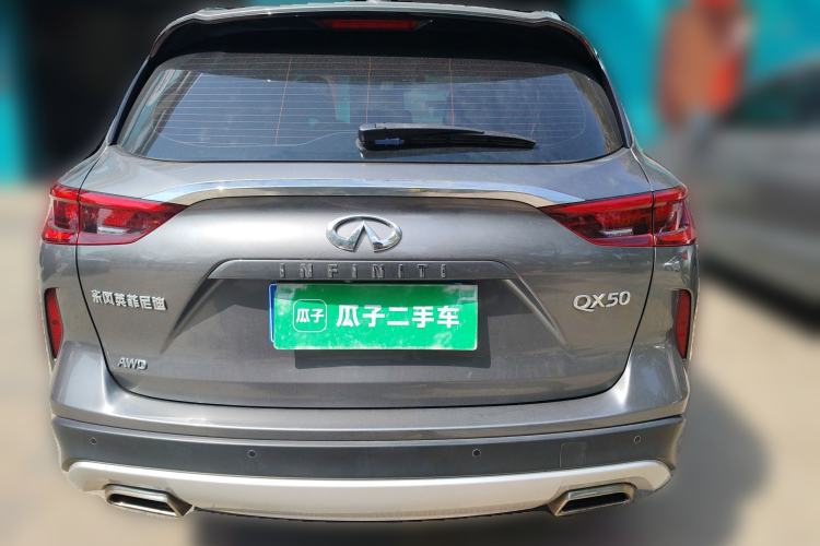 Used Infiniti QX50 2020 2.0T All-Wheel-Drive Elite Version Rear