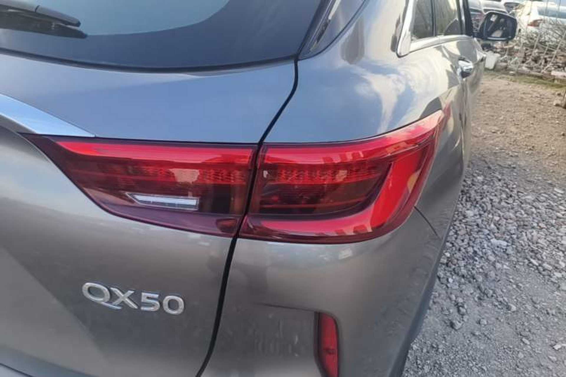 Used Infiniti QX50 2020 2.0T All-Wheel-Drive Elite Version Right Rear Taillight