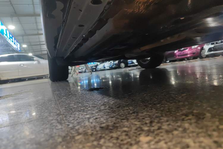 Used Infiniti QX50 2020 2.0T All-Wheel-Drive Elite Version Right Side Sill