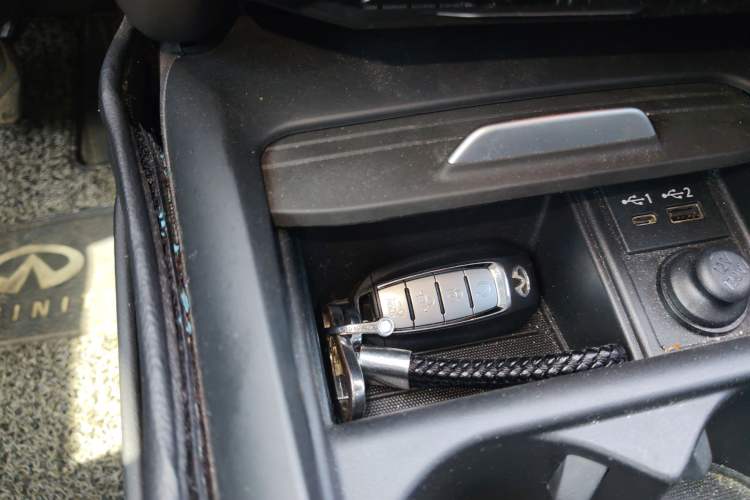 Used Infiniti QX50 2020 2.0T All-Wheel-Drive Elite Version Vehicle Key