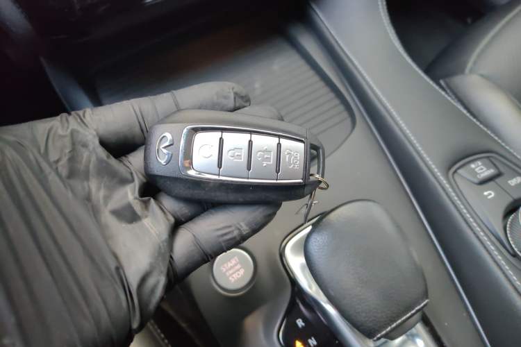 Used Infiniti QX50 2020 2.0T Four-Wheel Drive Navigation Edition Vehicle Key