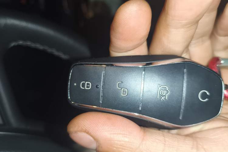 Used Infiniti QX50 2020 2.0T All-Wheel-Drive Elite Version Vehicle Key