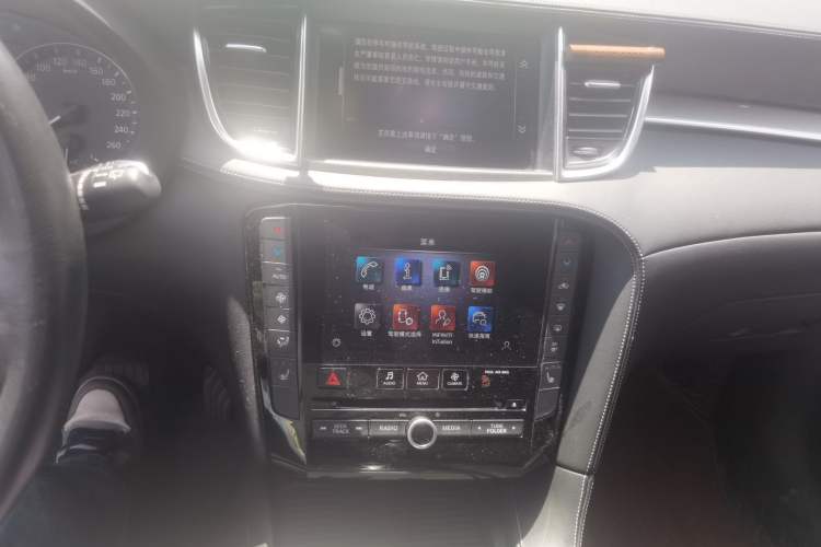 Used Infiniti QX50 2020 Revised Version 2.0T Two-Wheel Drive Fashion Edition Audio And AC Panel