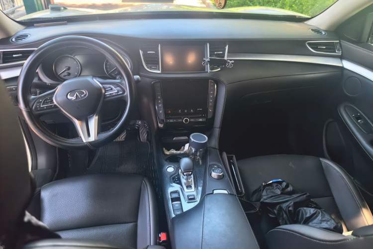 Used Infiniti QX50 2020 Revised Version 2.0T All-Wheel Drive Elite Edition Center Console