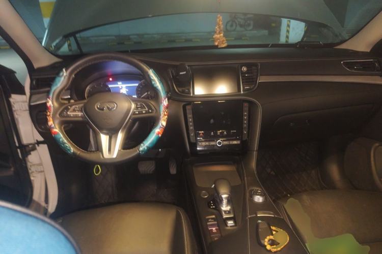 Used Infiniti QX50 2020 2.0T Two-Wheel Drive Fashion Edition Center Console