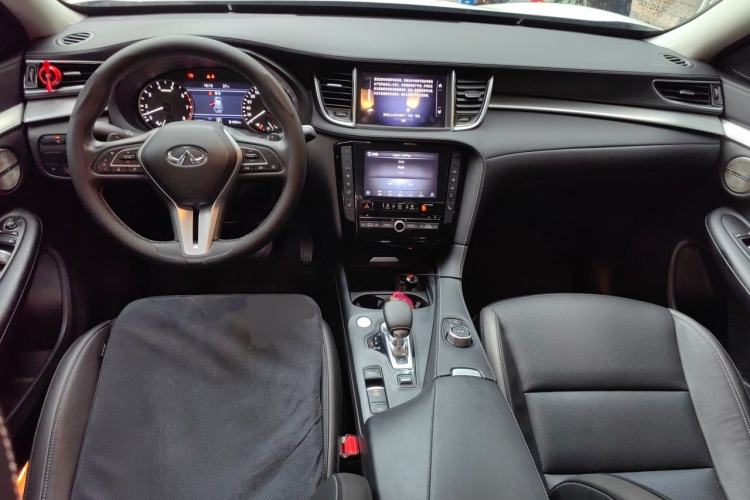 Used Infiniti QX50 2020 Revised Version 2.0T All-Wheel Drive Elite Edition Center Console