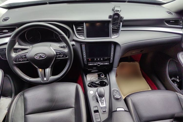 Used Infiniti QX50 2020 2.0T All-Wheel-Drive Elite Version Center Console