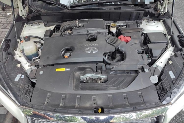 Used Infiniti QX50 2020 Revised Version 2.0T All-Wheel Drive Elite Edition Engine Bay