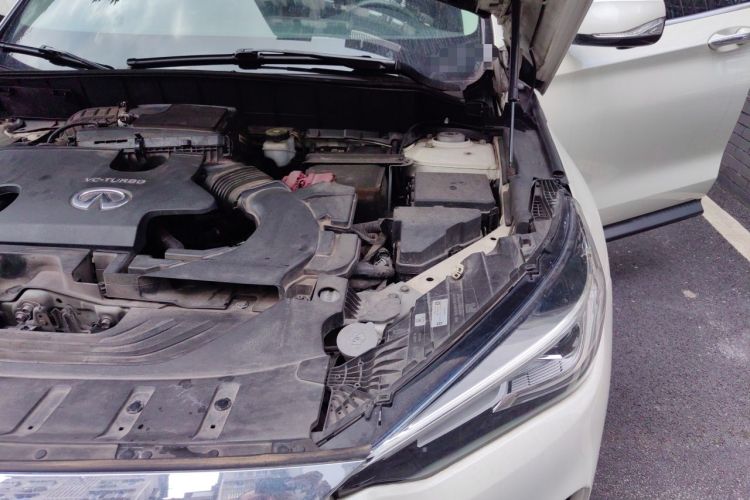 Used Infiniti QX50 2020 2.0T All-Wheel-Drive Elite Version Engine Bay Left