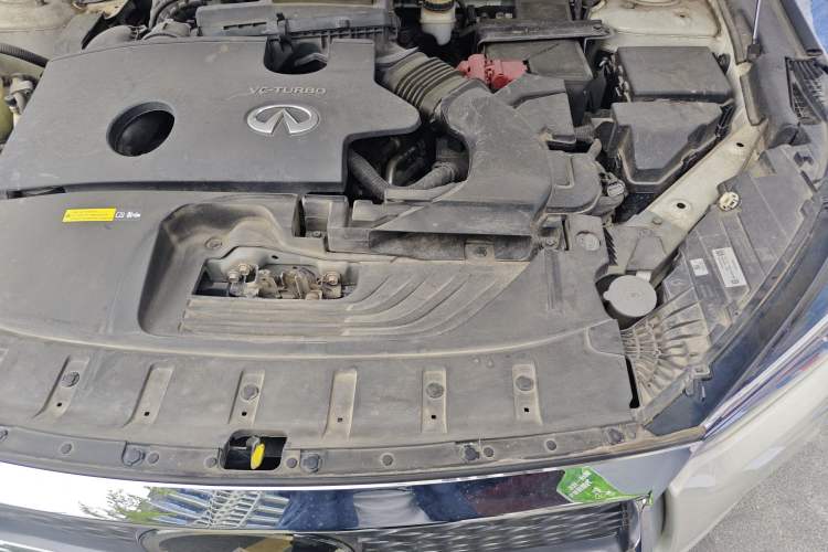 Used Infiniti QX50 2020 2.0T Four-Wheel Drive Navigation Edition Engine Bay Left