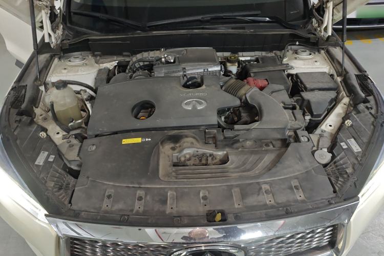 Used Infiniti QX50 2020 2.0T All-Wheel-Drive Elite Version Engine Bay