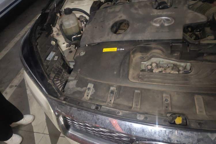 Used Infiniti QX50 2020 Revised Version 2.0T All-Wheel Drive Elite Edition Engine Bay Right