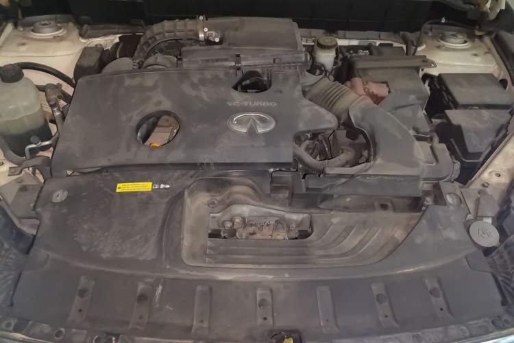 Used Infiniti QX50 2020 Revised Version 2.0T All-Wheel Drive Elite Edition Engine Bay