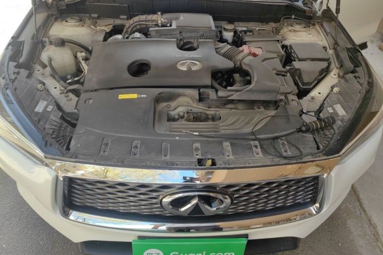 Used Infiniti QX50 2020 Revised Version 2.0T Two-Wheel Drive Fashion Edition Engine Bay
