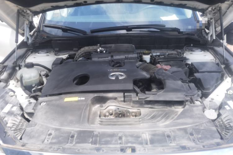 Used Infiniti QX50 2020 Revised Version 2.0T Two-Wheel Drive Fashion Edition Engine Bay