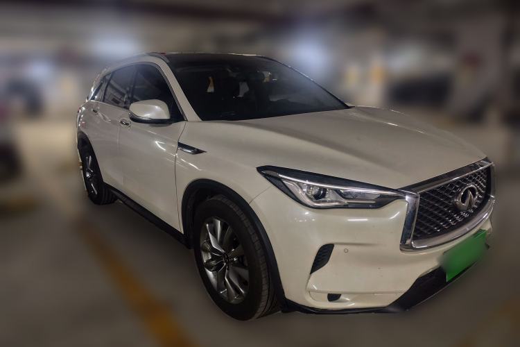 Used Infiniti QX50 2020 2.0T Two-Wheel Drive Fashion Edition Front Right 45 Deg