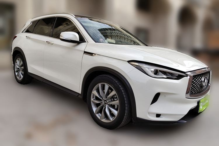 Used Infiniti QX50 2020 2.0T Two-Wheel Drive Fashion Edition Front Right 45 Deg