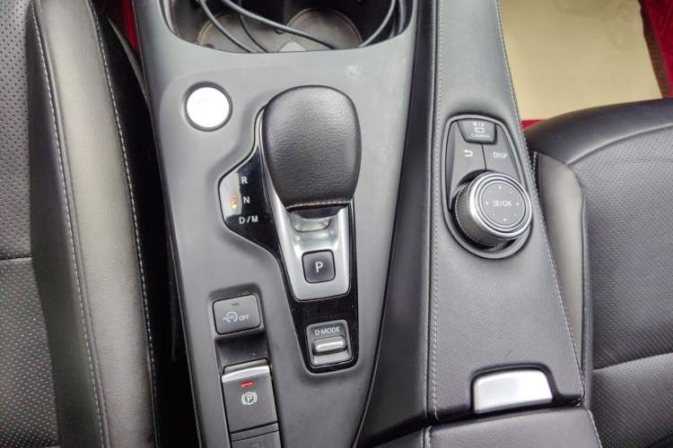 Used Infiniti QX50 2020 2.0T All-Wheel-Drive Elite Version Gear Lever