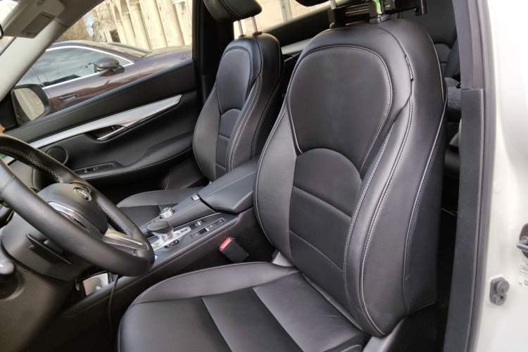 Used Infiniti QX50 2020 2.0T Two-Wheel Drive Fashion Edition Left Front Seat