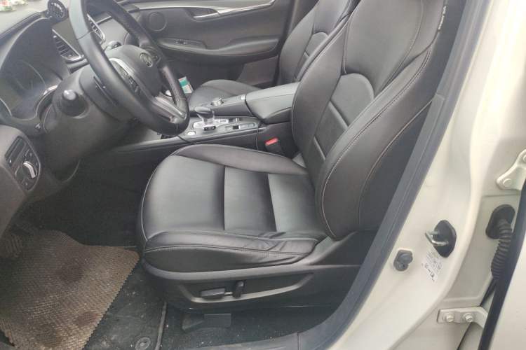 Used Infiniti QX50 2020 Revised Version 2.0T Two-Wheel Drive Elite Edition Left Front Seat
