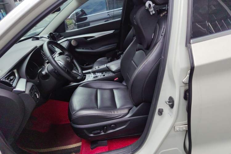 Used Infiniti QX50 2020 2.0T All-Wheel-Drive Elite Version Left Front Seat