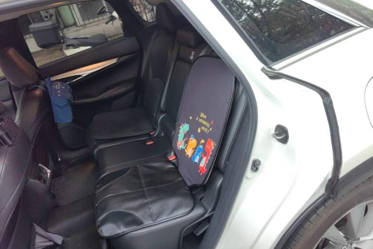 Used Infiniti QX50 2020 Revised Version 2.0T All-Wheel Drive Elite Edition Left Rear Seat