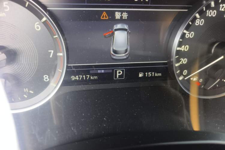 Used Infiniti QX50 2020 2.0T Two-Wheel Drive Fashion Edition Odometer Close Up