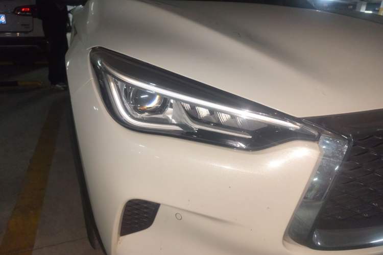 Used Infiniti QX50 2020 2.0T Two-Wheel Drive Fashion Edition Right Front Headlight