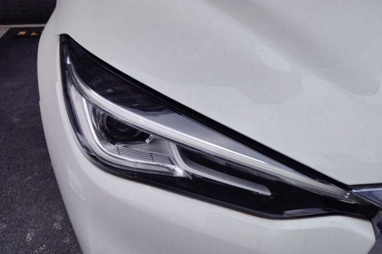 Used Infiniti QX50 2020 2.0T All-Wheel-Drive Elite Version Right Front Headlight