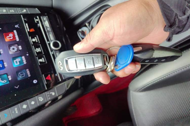Used Infiniti QX50 2020 2.0T All-Wheel-Drive Elite Version Vehicle Key