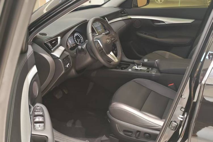 Used Infiniti QX50 2022 2.0T Two-Wheel Drive Navigation Edition Left Front Seat