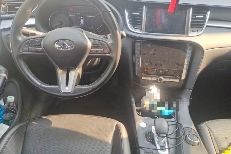 Used Infiniti QX50 2022 2.0T Two-Wheel Drive Navigation Edition Center Console