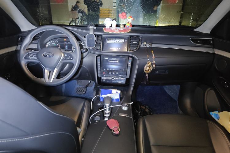Used Infiniti QX50 2022 2.0T Two-Wheel Drive Navigation Edition Center Console