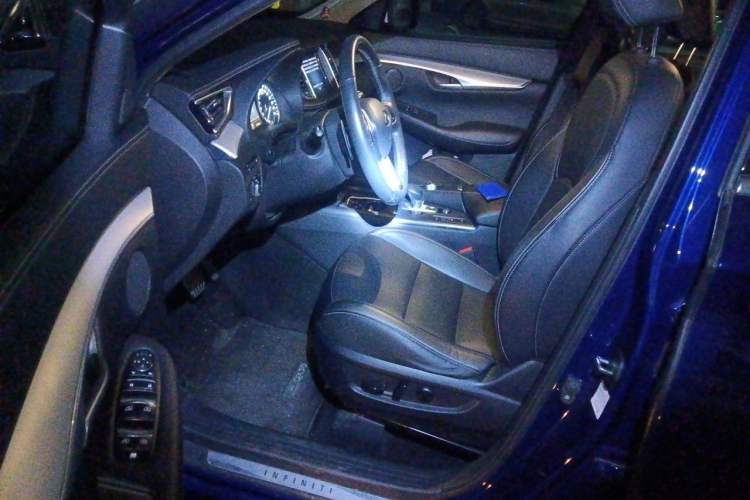 Used Infiniti QX50 2022 2.0T Two-Wheel Drive Navigation Edition Driver Seat