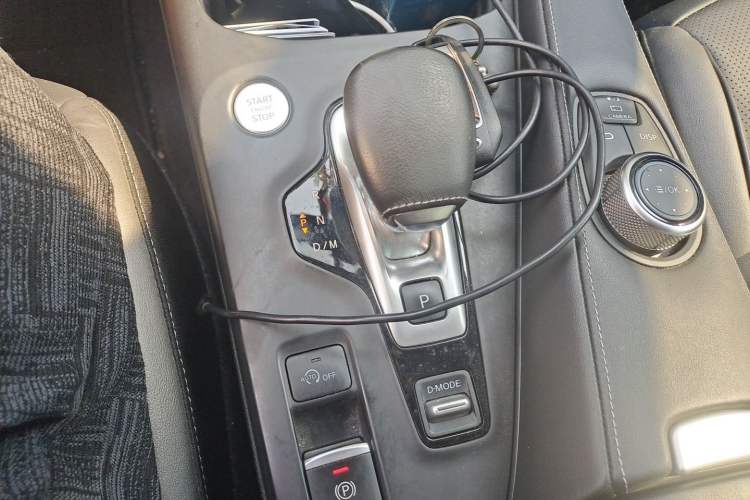 Used Infiniti QX50 2022 2.0T Two-Wheel Drive Navigation Edition Gear Lever