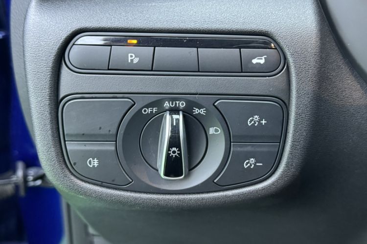 Used Infiniti QX50 2022 2.0T Two-Wheel Drive Navigation Edition Interior 1